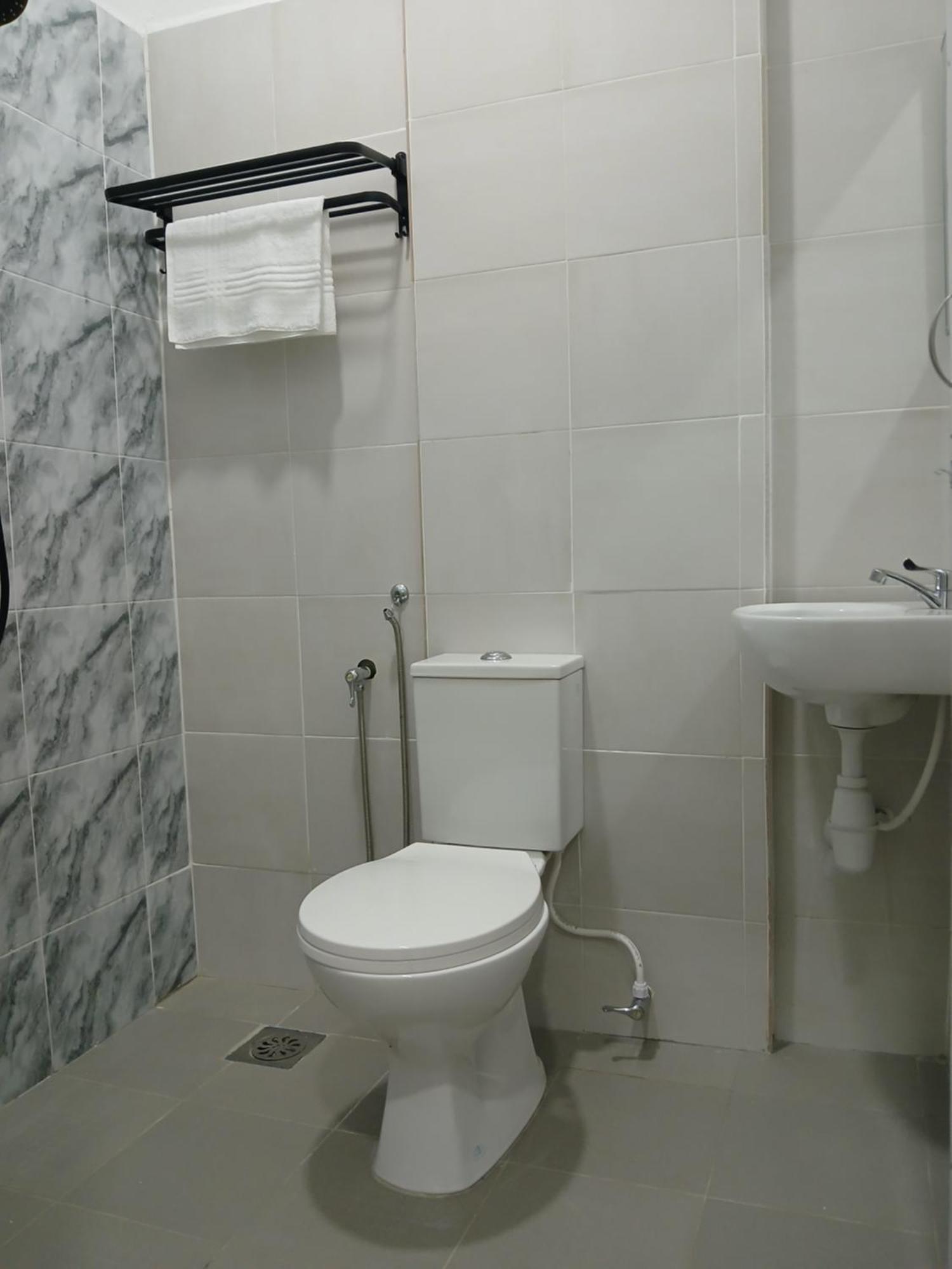 Tz Satellite Hotel, Kota Bharu Eksteriør bilde